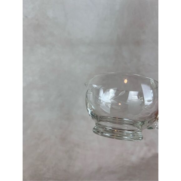 Vintage Princess House Creamer - Picture 2 of 5